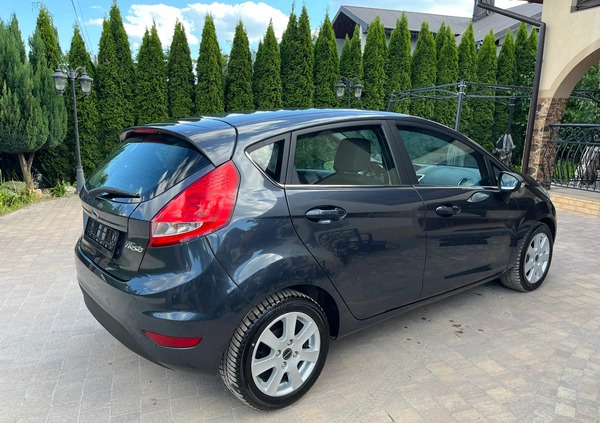 Ford Fiesta cena 27900 przebieg: 112000, rok produkcji 2010 z Rzeszów małe 106